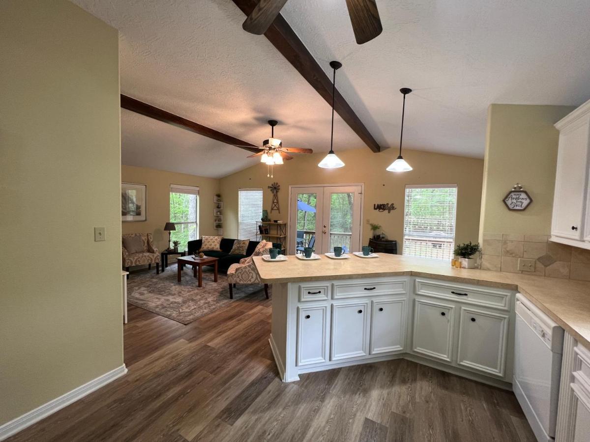 2 Bdrm Treehouse Hideout- Lake Conroe With Boat Ramp Montgomery Exteriér fotografie