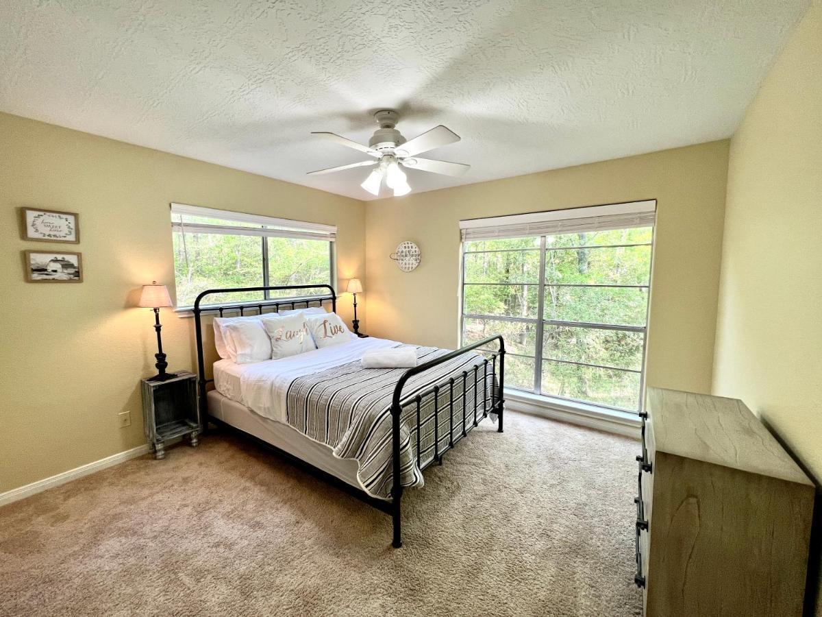 2 Bdrm Treehouse Hideout- Lake Conroe With Boat Ramp Montgomery Exteriér fotografie